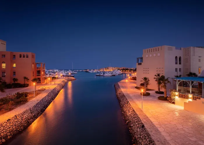 Exotic 1bdr W Outdoor Terrace Pool & Access Hurghada